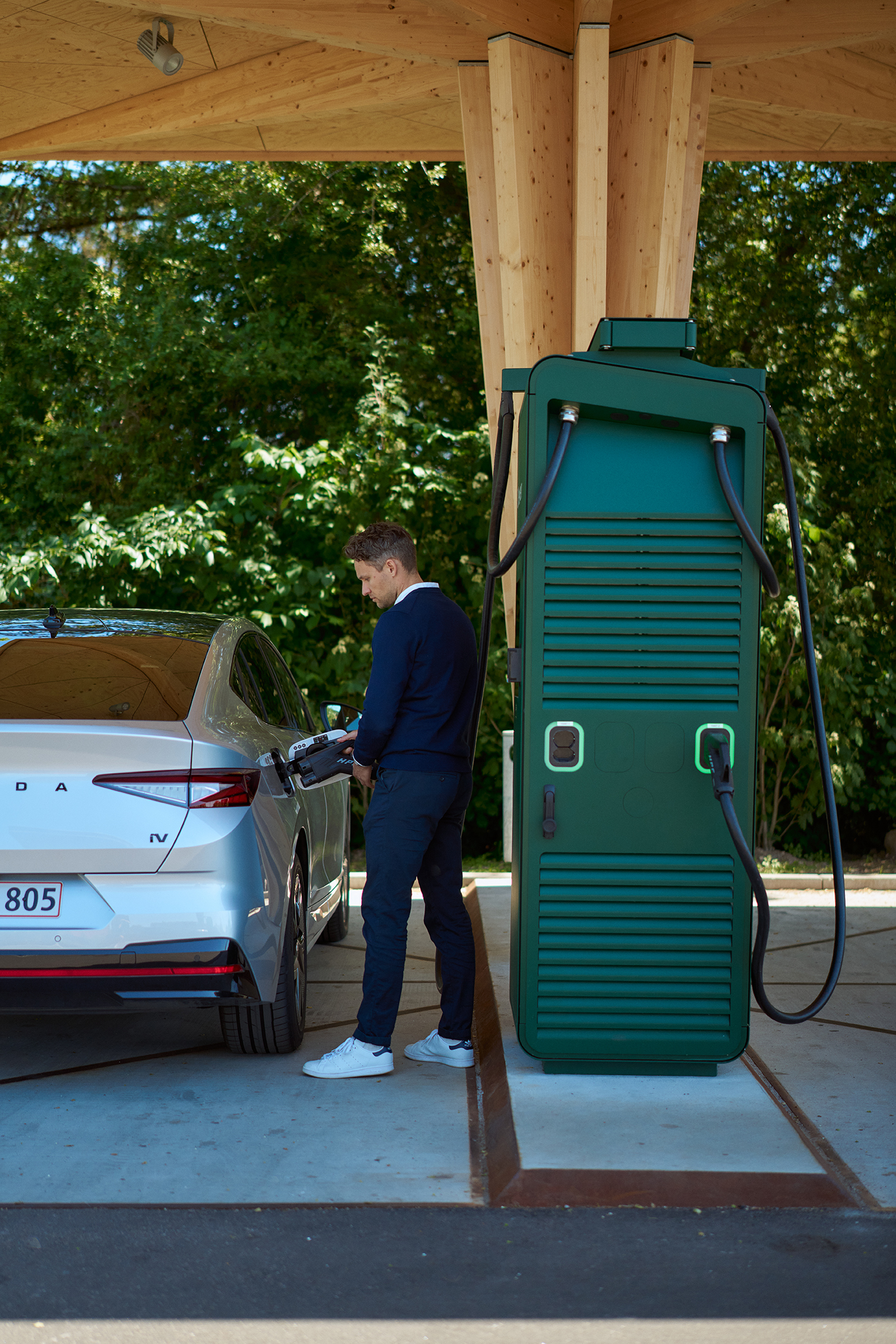 CLEVER B2B FINALS 10 Low