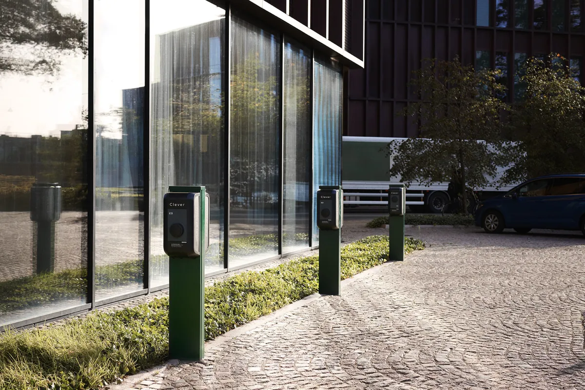 Clever B2B Laderstandere Okt2023